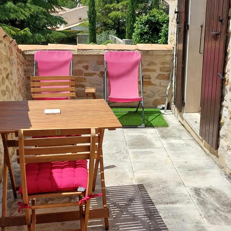 La Maison Wisteria Saint-Pantaleon-les-Vignes Exterior photo